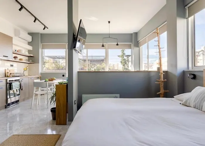 Loft With Private Parking