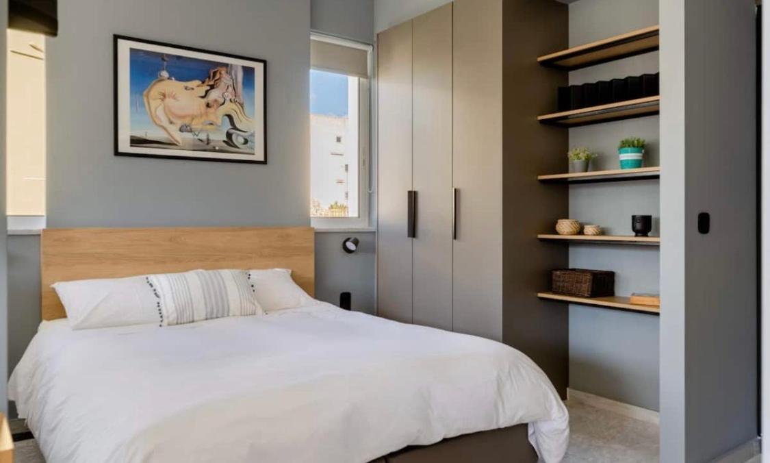 Loft With Private Parking *