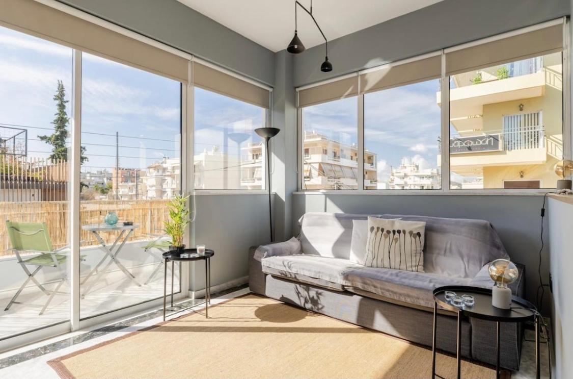 Loft With Private Parking Appartement Athènes